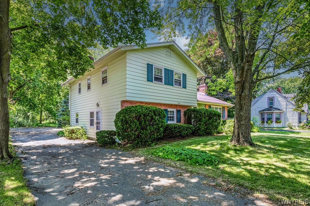702 Ridge Road Lewiston, NY 14092 - Photo 40 of 49