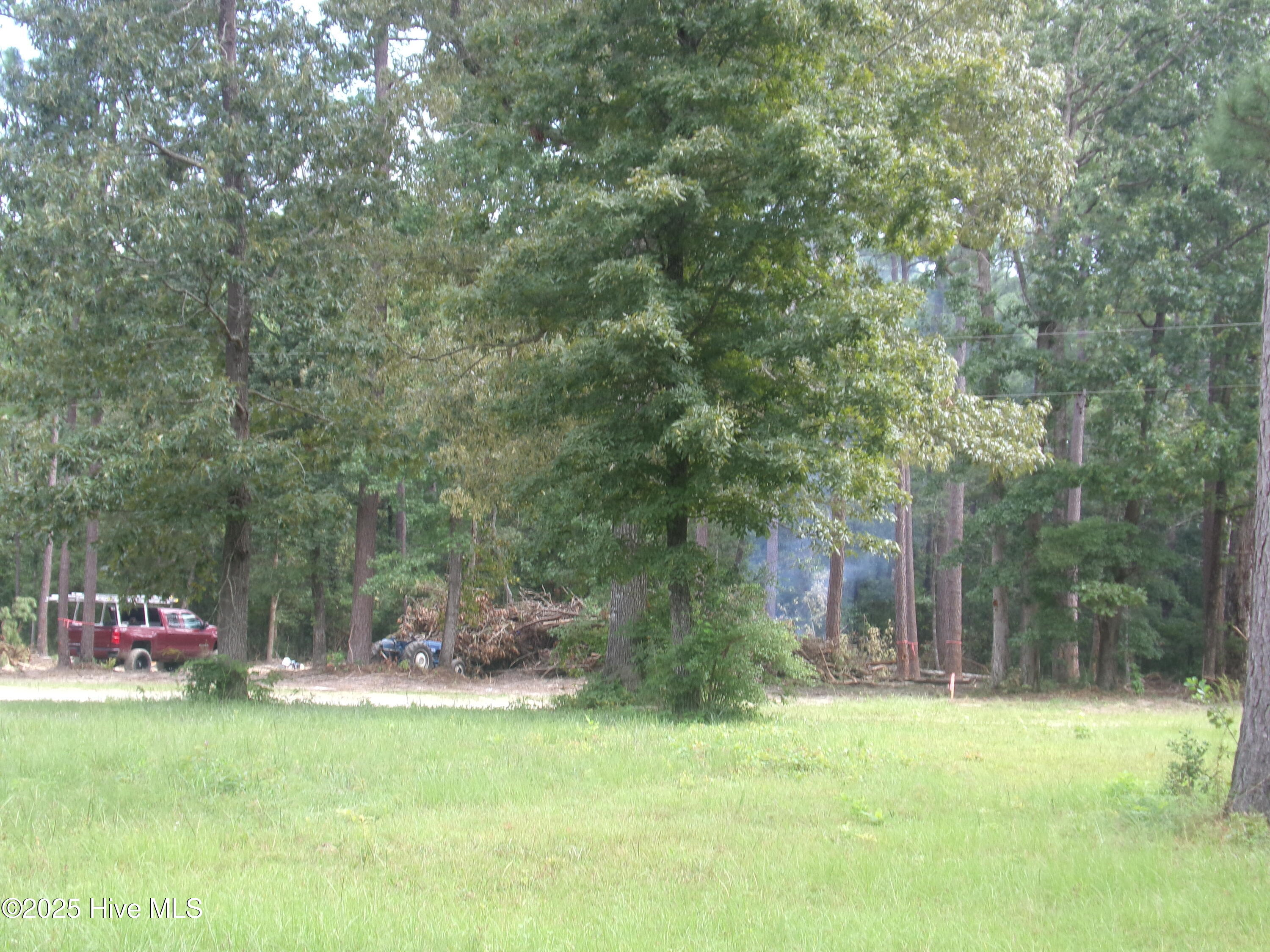 Lot 37 Plantation Road Elizabethtown, NC 28337 - Photo 3 of 3 Lots going on out here..