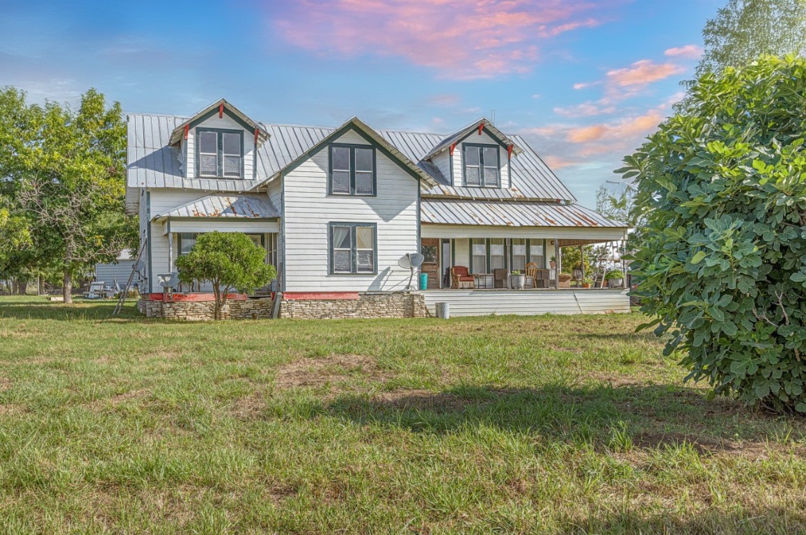 251 County Road 153 Georgetown, TX 78626 - Photo 1 of 1 a front view of a house with a yard