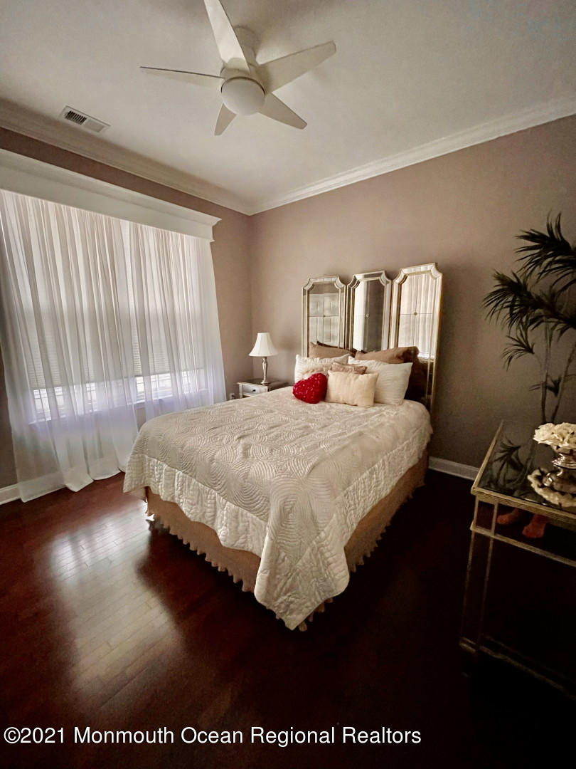 2 Percheron Road Manalapan, NJ 07726 - Photo 14 of 27 2PercheronRd_14321_14