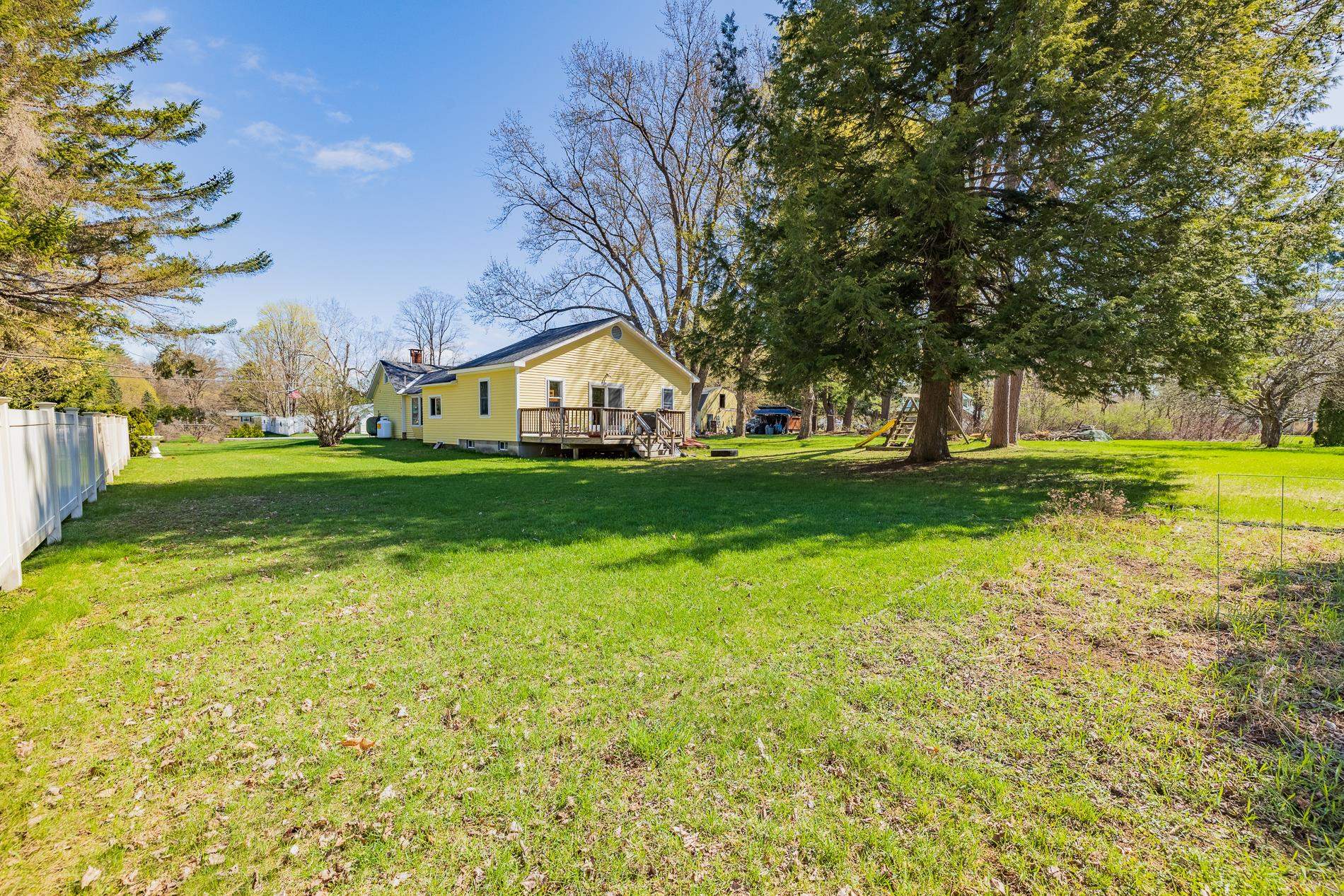126 Thrasher Road Weathersfield, VT 05089 - Photo 3 of 37