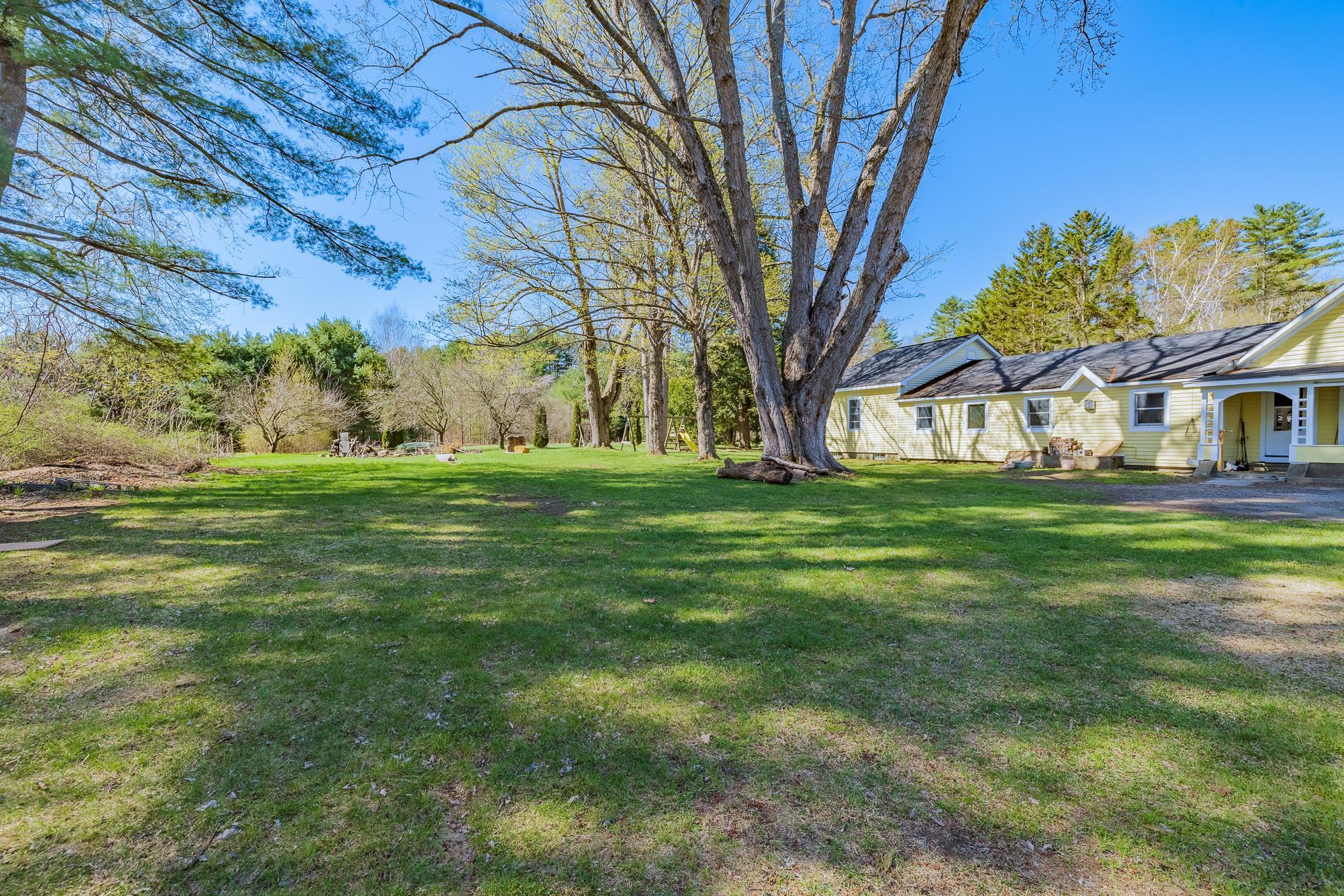 126 Thrasher Road Weathersfield, VT 05089 - Photo 5 of 37