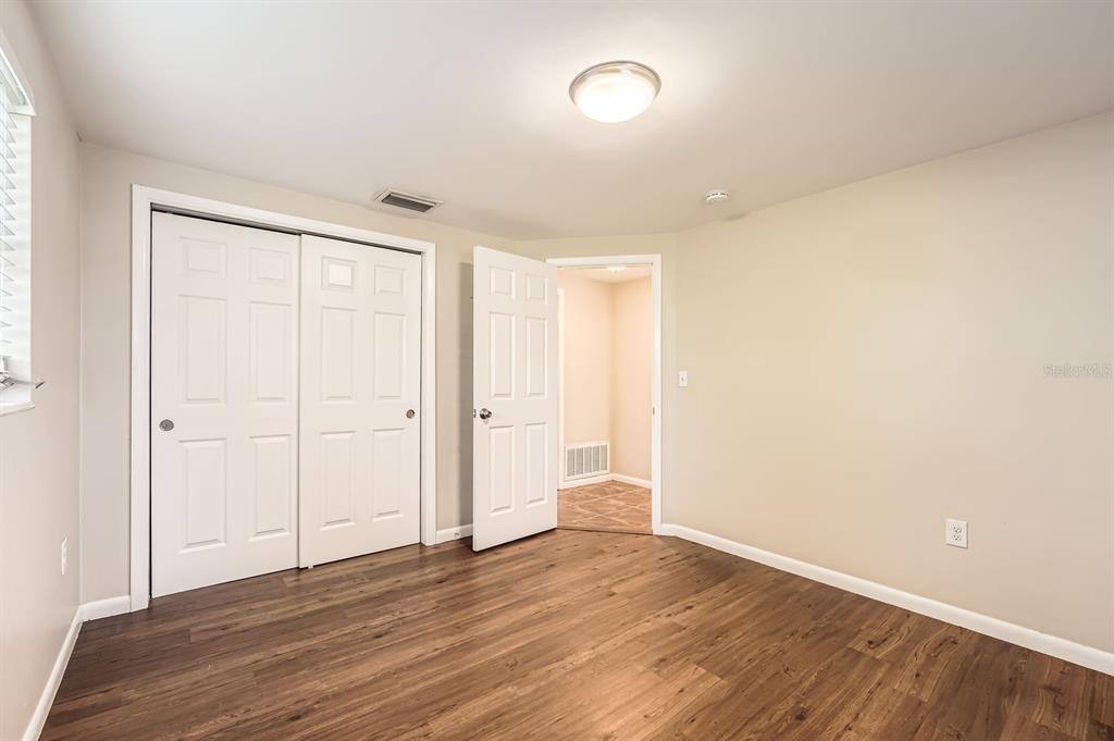 5023 Thames Place New Port Richey, FL 34652 - Photo 8 of 11 Gallery Image 8