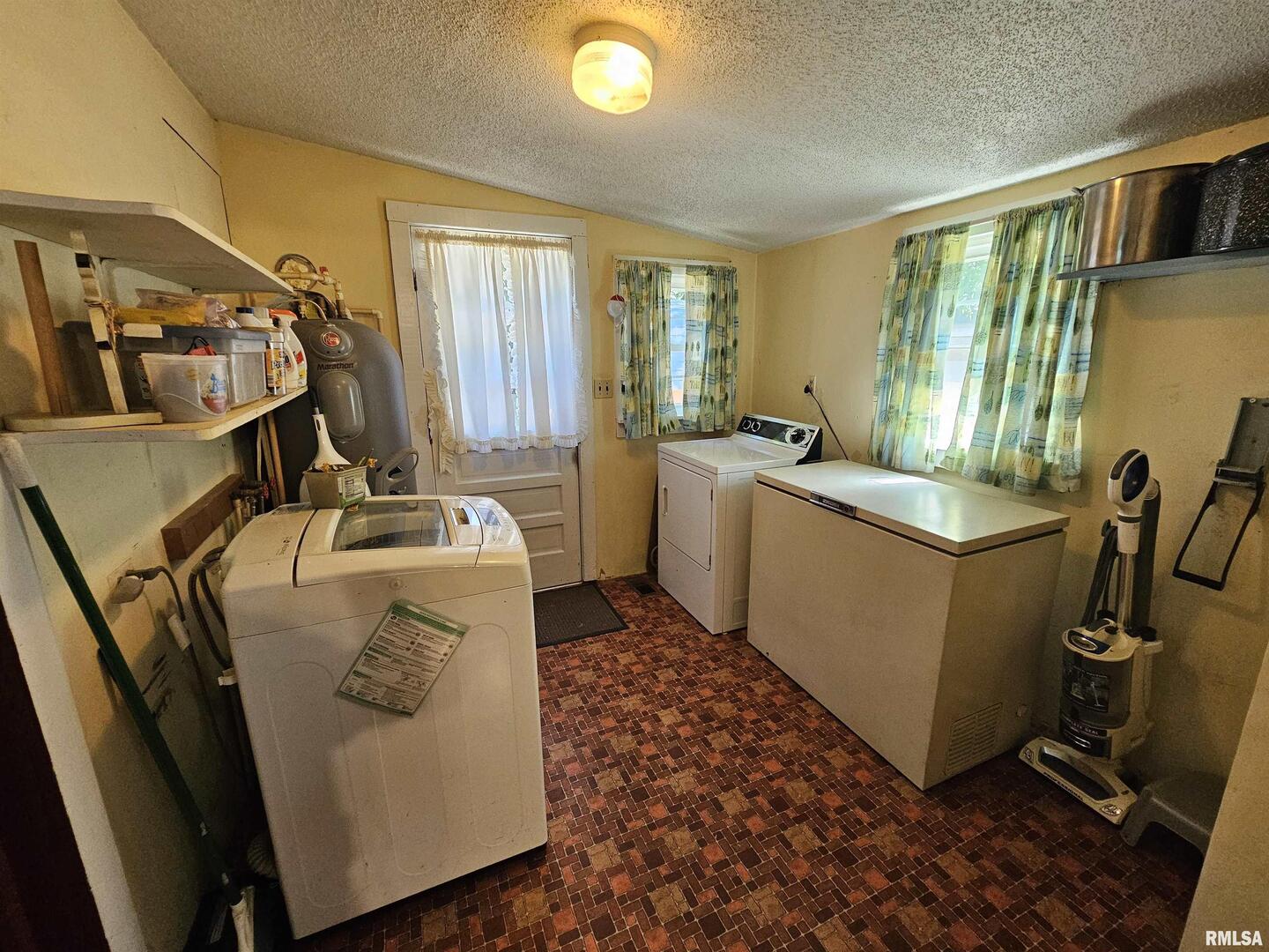 4864 Boaz Road Grand Chain, IL 62941 - Photo 25 of 32 a room with storage and utility