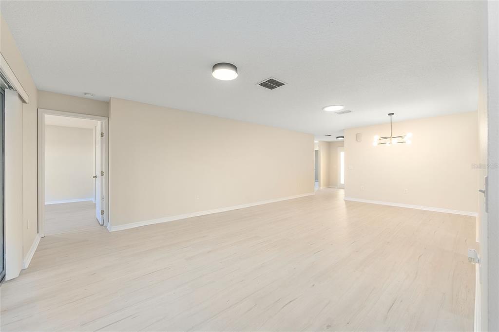 17549 Southeast 115th Terrace Road Summerfield, FL 34491 - Photo 24 of 56 a view of an empty room