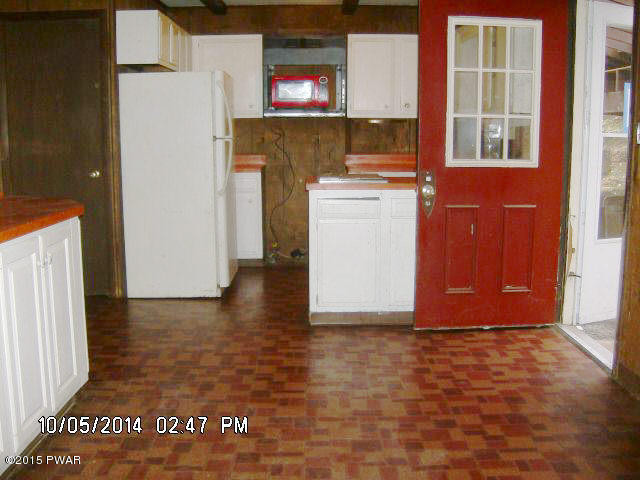 106 Scoda Road Hawley, PA 18428 - Photo 2 of 8 Gallery Image 2