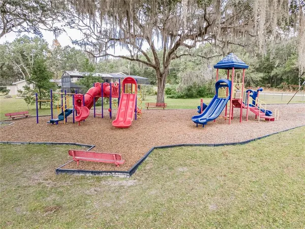 $216,000 | 21766 Southwest Rainbow Lakes Boulevard, Dunnellon, FL 34431