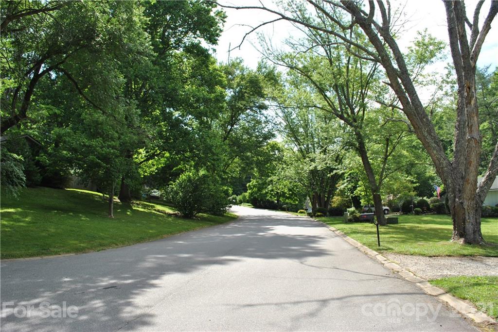 13 St Andrews Road Arden, NC 28704 - Photo 3 of 28 Gallery Image 3