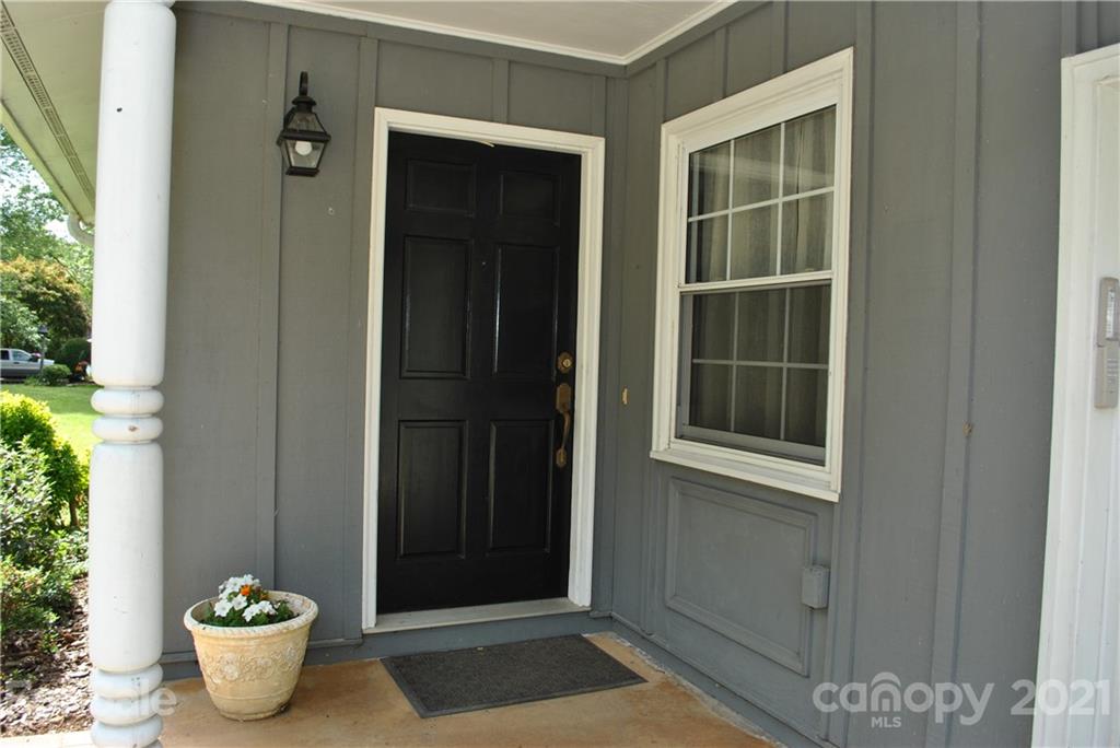 13 St Andrews Road Arden, NC 28704 - Photo 4 of 28 Gallery Image 4
