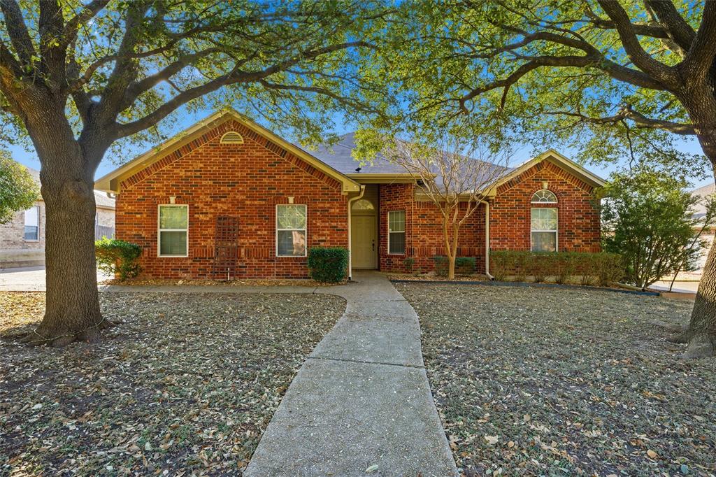 217 Keswick Drive Hewitt, TX 76643 - Photo 1 of 25