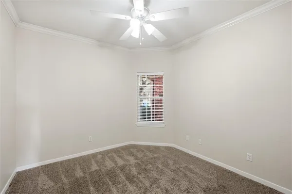 $335,000 | 217 Keswick Drive, Hewitt, TX 76643