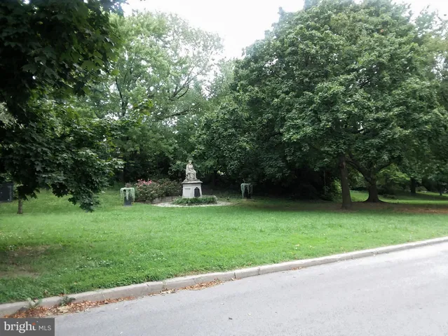 $2,500 | 2012 Mt Royal Terrace, Unit 4, Baltimore, MD 21217