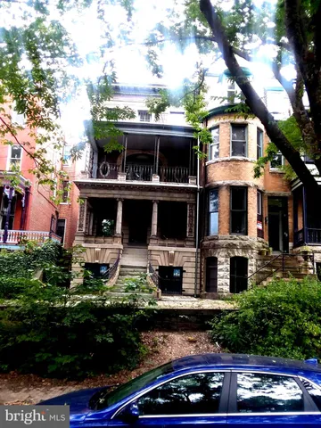 $2,500 | 2012 Mt Royal Terrace, Unit 4, Baltimore, MD 21217