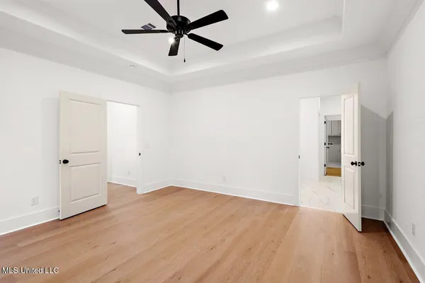 $377,500 | 209 Lake Crest Drive, Madison, MS 39110