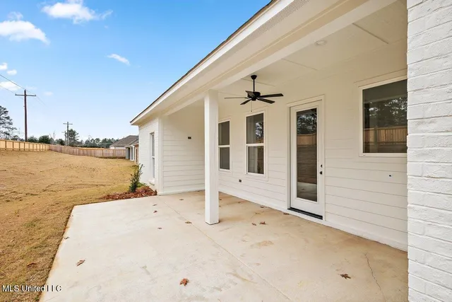 $385,000 | 209 Lake Crest Drive, Madison, MS 39110