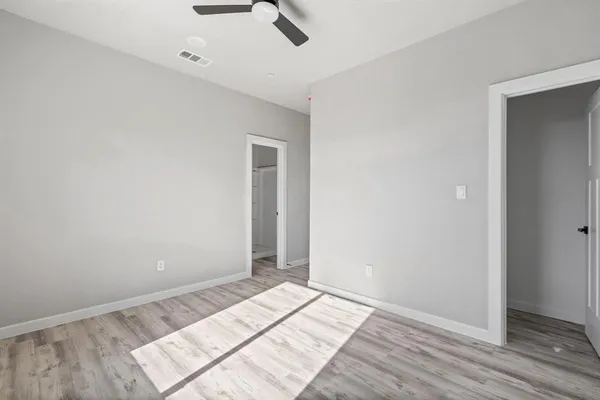 $1,550 | 948 South Corinth St Road, Unit 15, Dallas, TX 75215
