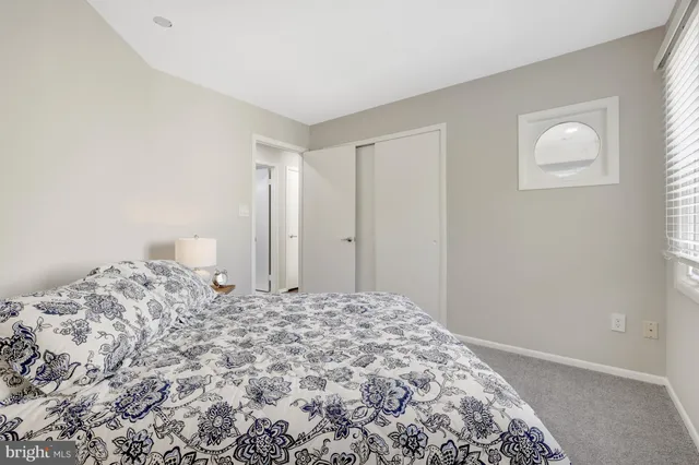 $1,000,000 | 11110 Lakespray Way, Reston, VA 20191