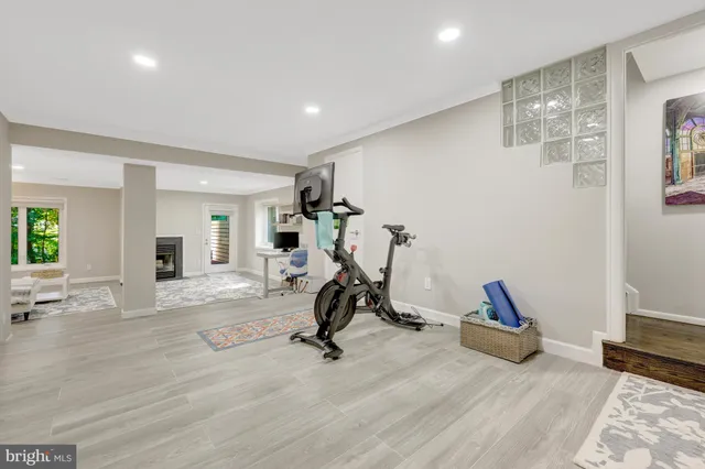 $1,000,000 | 11110 Lakespray Way, Reston, VA 20191