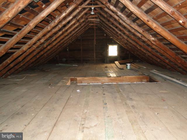 5407 Buffalo Road Mount Airy, MD 21771 - Photo 8 of 28 Interior (General)