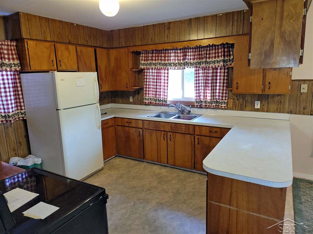 11976 South Brennan Road Brant, MI 48614 - Photo 7 of 17 50052901-6.JPG