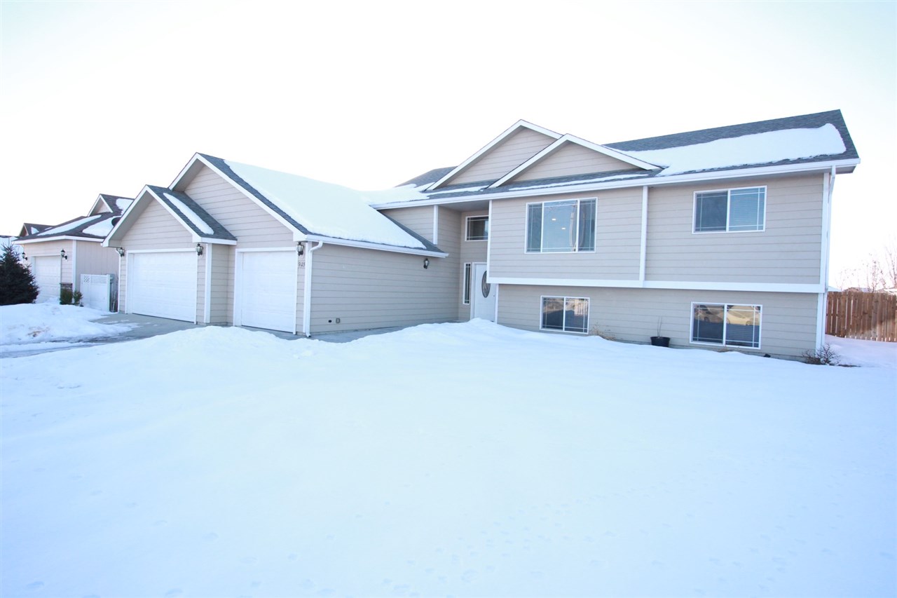 9123 North Dorset Road Spokane, WA 99208 - Photo 1 of 20 Gallery Image 1
