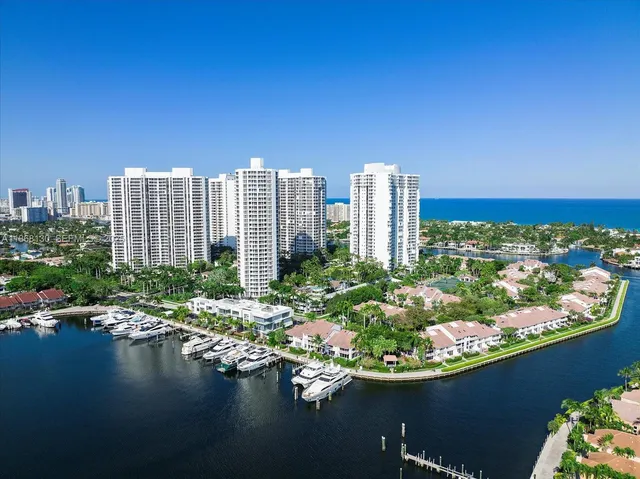$15,000 | 3750 Yacht Club Drive, Unit TH3, Aventura, FL 33180