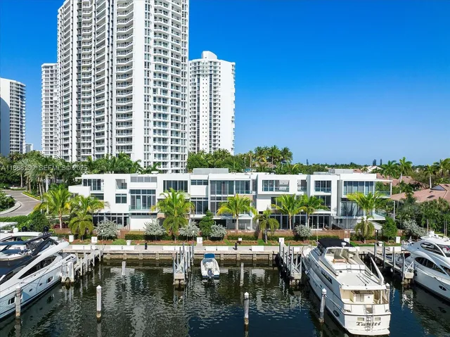 $15,000 | 3750 Yacht Club Drive, Unit TH3, Aventura, FL 33180