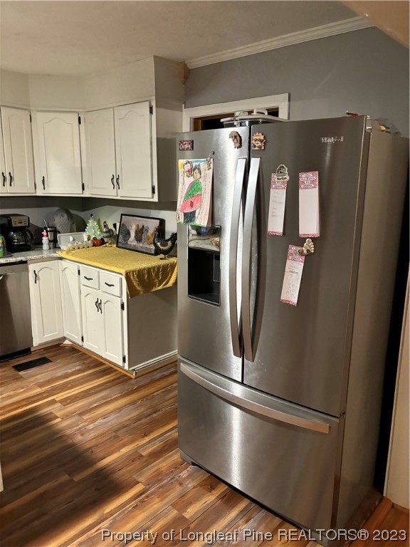 11828 Us Highway Maxton, NC 28364 - Photo 15 of 27 a kitchen with stainless steel appliances granite countertop a refrigerator and a stove