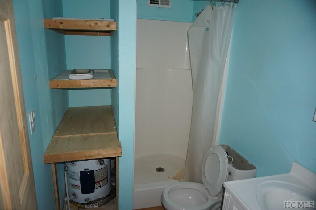 89 Picklesimer Road Highlands, NC 28741 - Photo 13 of 18 Gallery Image 13