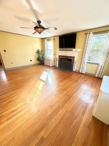 a view of a livingroom with a fireplace