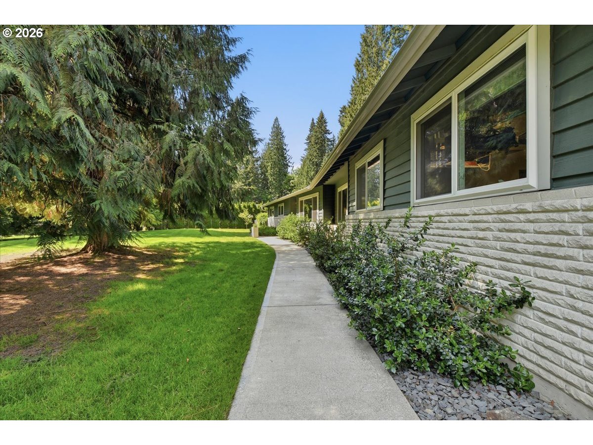3116 Northwest 199th Street Ridgefield, WA 98642 - Photo 4 of 44