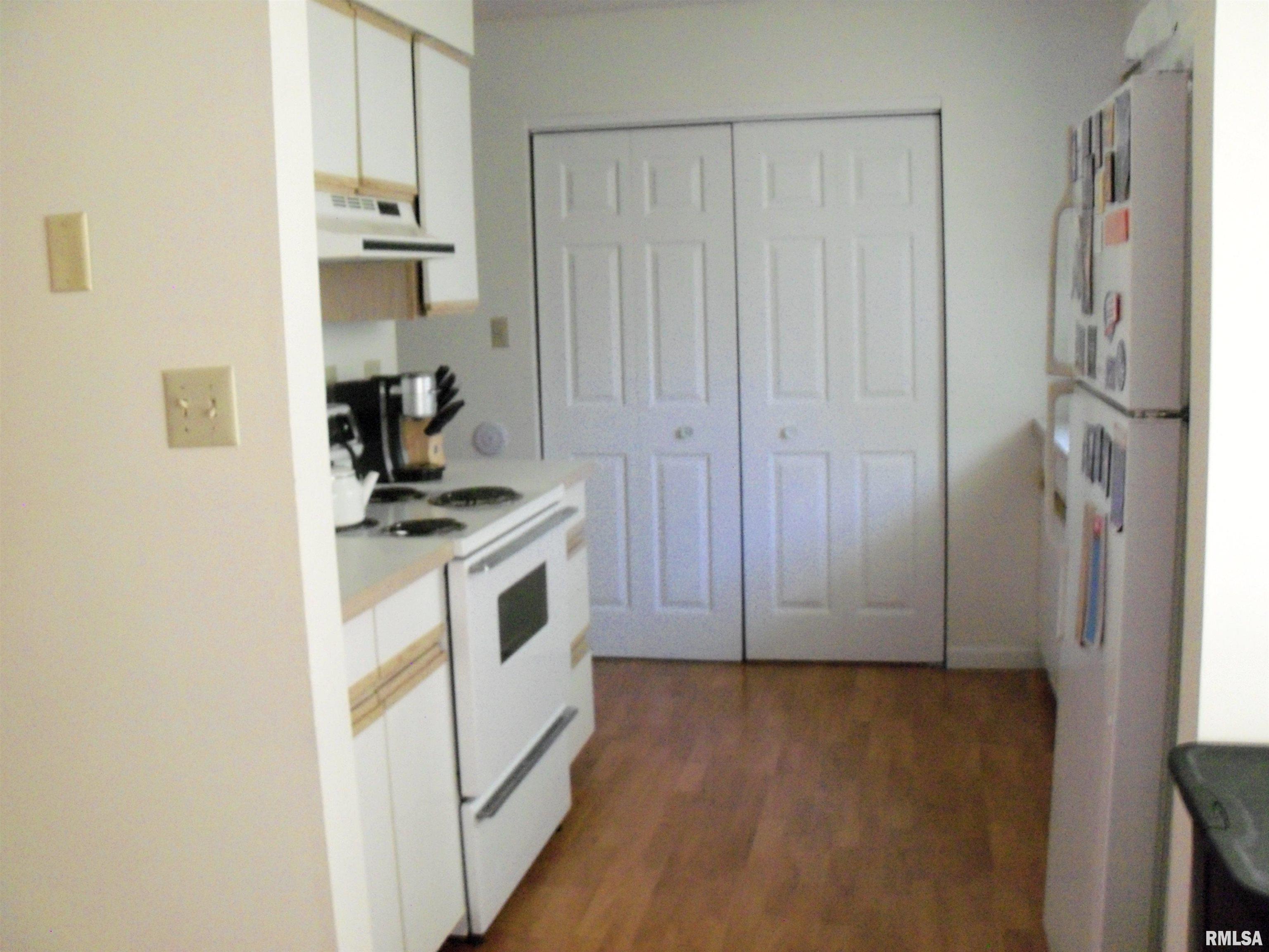 5531 Country Club Road Murphysboro, IL 62966 - Photo 3 of 8