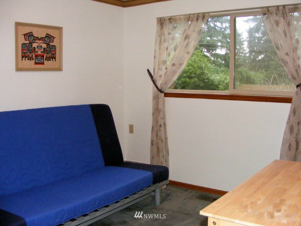 12423 Southeast 160th Street Renton, WA 98058 - Photo 13 of 25 Gallery Image 13