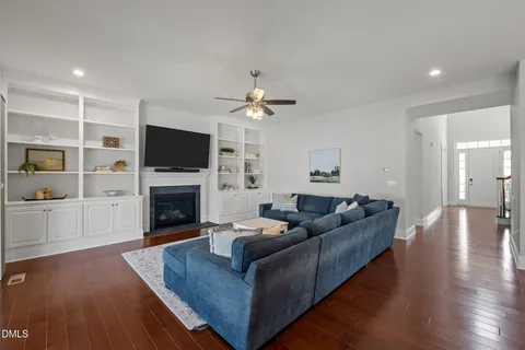 $1,395,000 | 3044 Burlap Drive, Apex, NC 27523