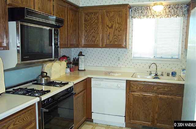 639 Bluerock Road, Unit 7 Gardnerville, NV 89460 - Photo 5 of 6 Photo 5