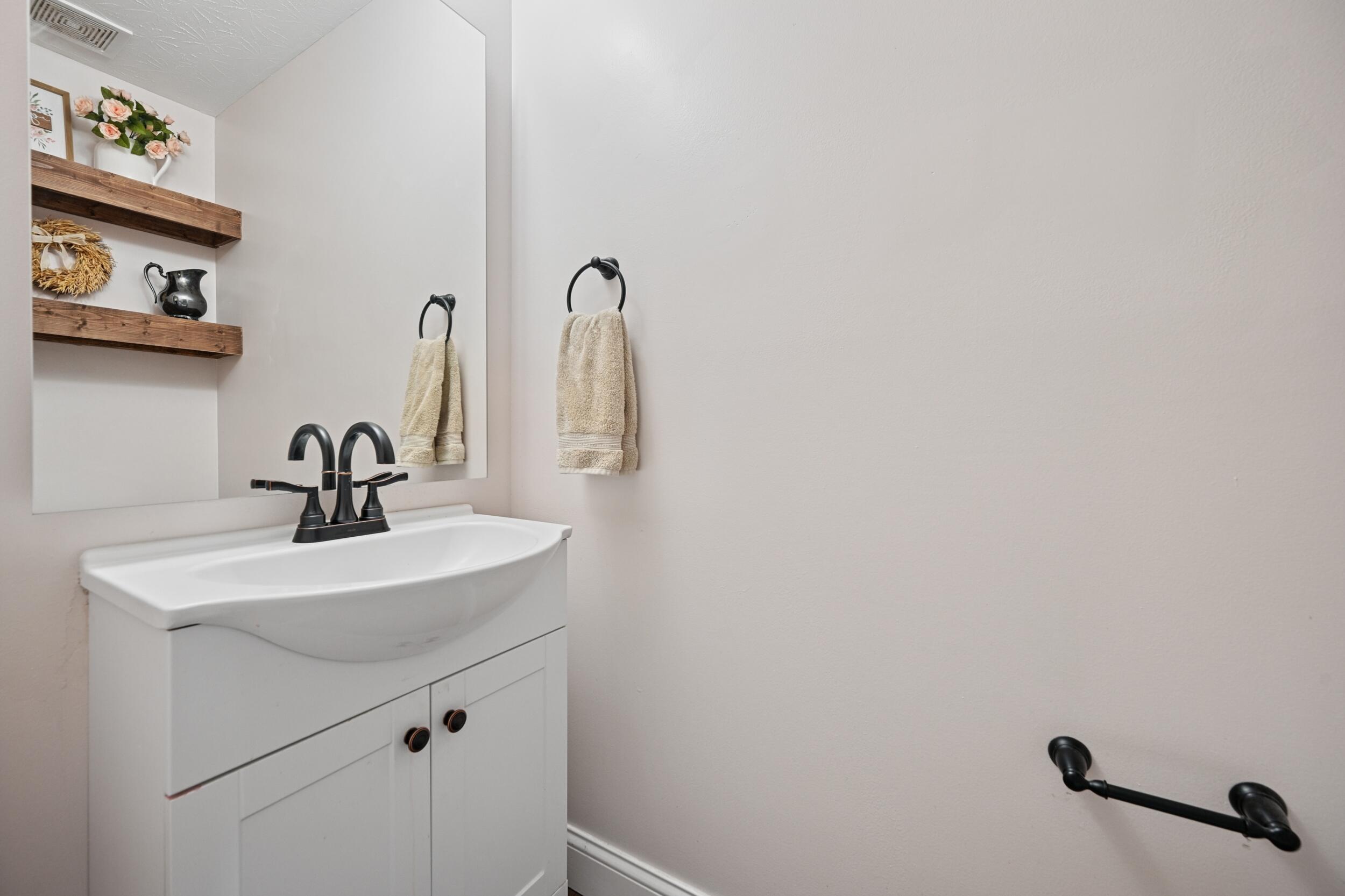 2930 Spring Cove Way Florence, KY 41042 - Photo 24 of 37