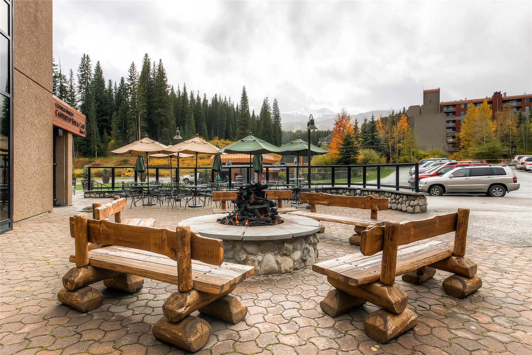 640 Village Road, Unit 4110 Breckenridge, CO 80424 - Photo 44 of 50 a swimming pool with outdoor seating