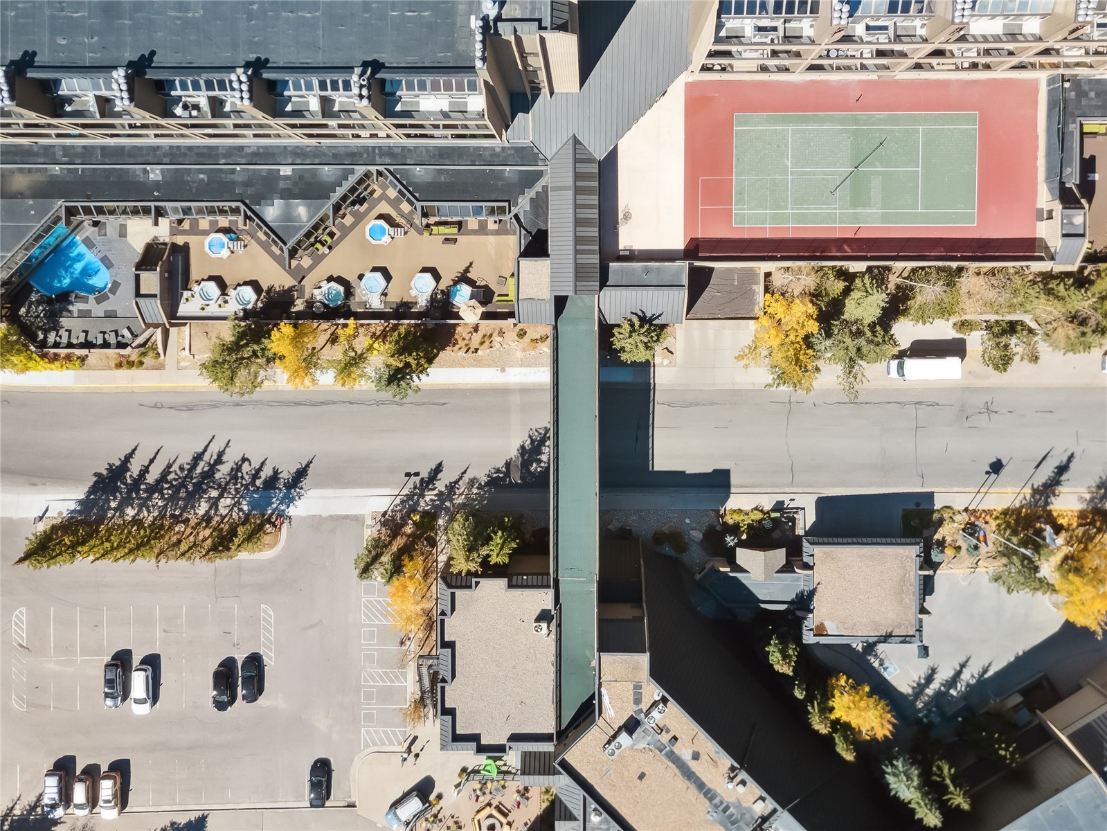 640 Village Road, Unit 4110 Breckenridge, CO 80424 - Photo 50 of 50 a table with wine bottles and glasses on it