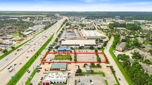 $2,750,000 | 25657 Interstate 45, Spring, TX 77380