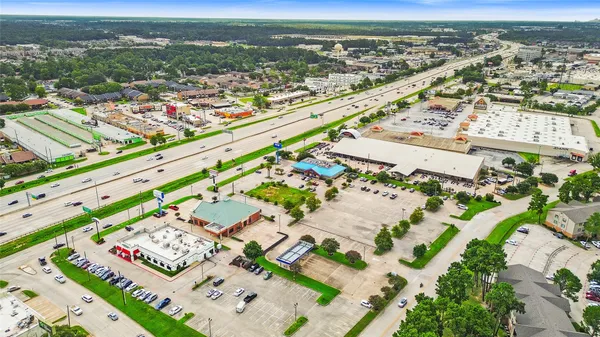 $2,750,000 | 25657 Interstate 45, Spring, TX 77380