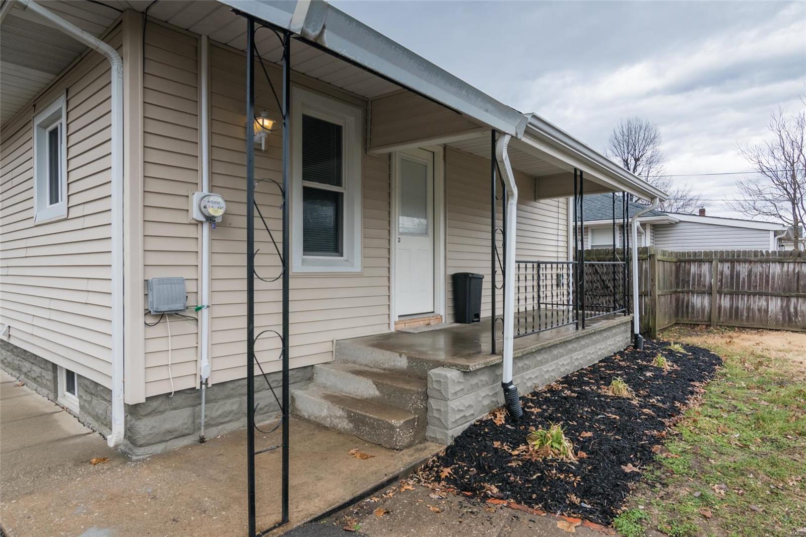 767 Rice Street Wood River, IL 62095 - Photo 21 of 26 Gallery Image 21