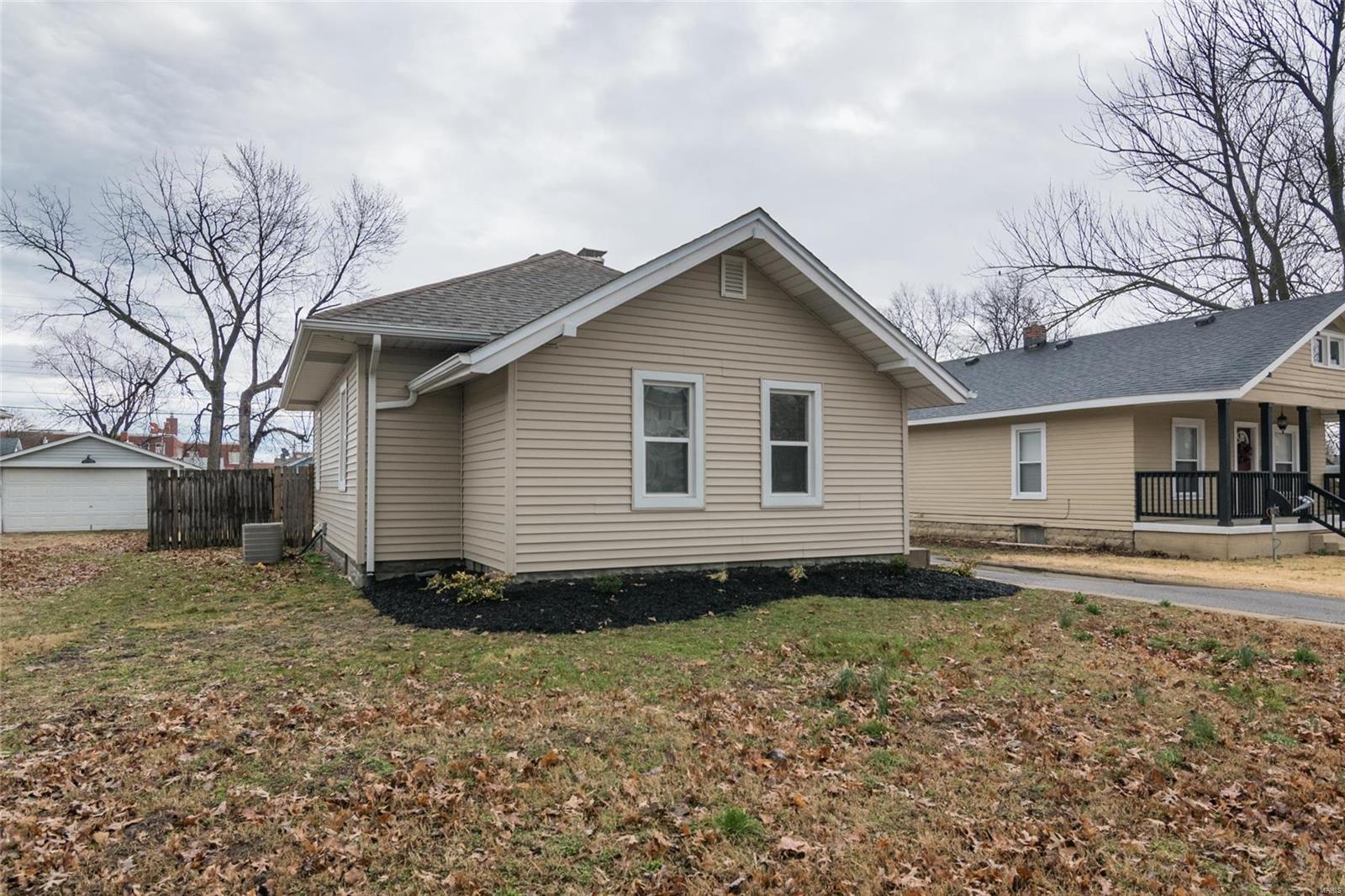 767 Rice Street Wood River, IL 62095 - Photo 22 of 26 Gallery Image 22