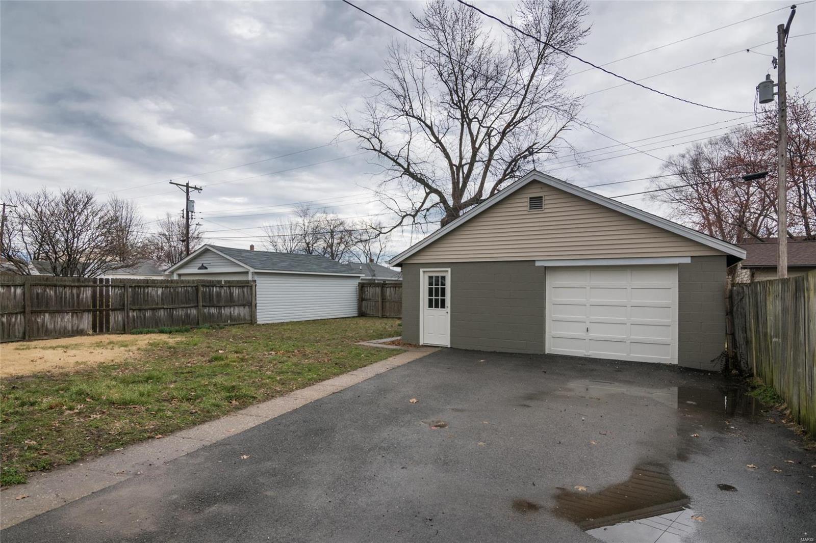 767 Rice Street Wood River, IL 62095 - Photo 26 of 26 Gallery Image 26