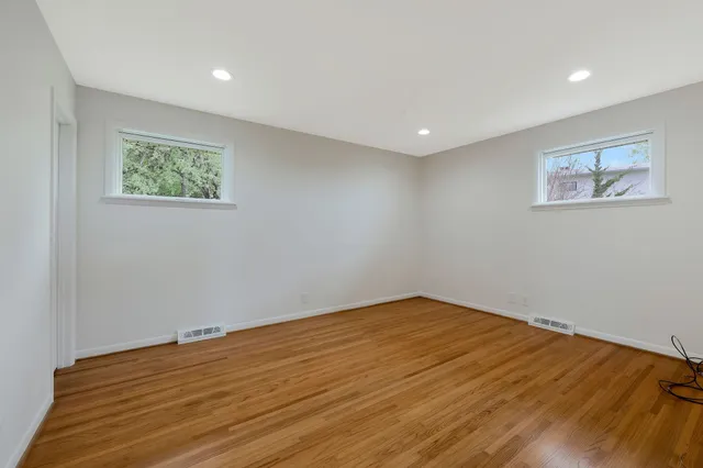 a view of empty room