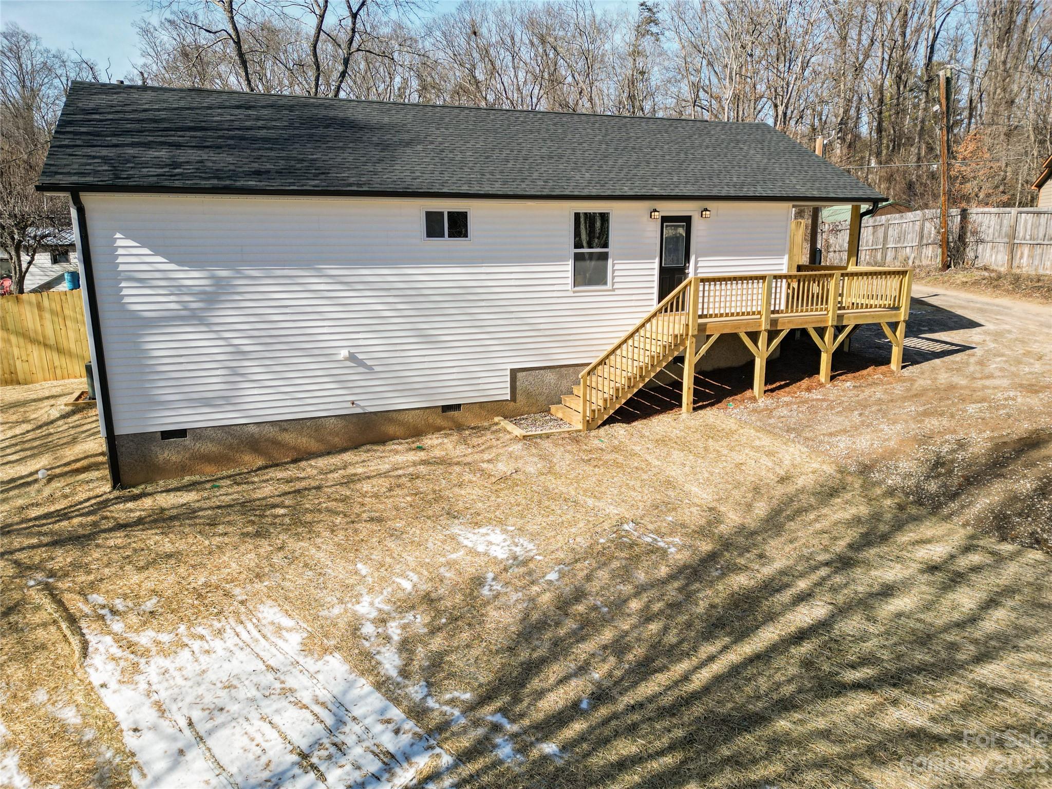 441 Riceville Road Asheville, NC 28805 - Photo 6 of 34 Gallery Image 6