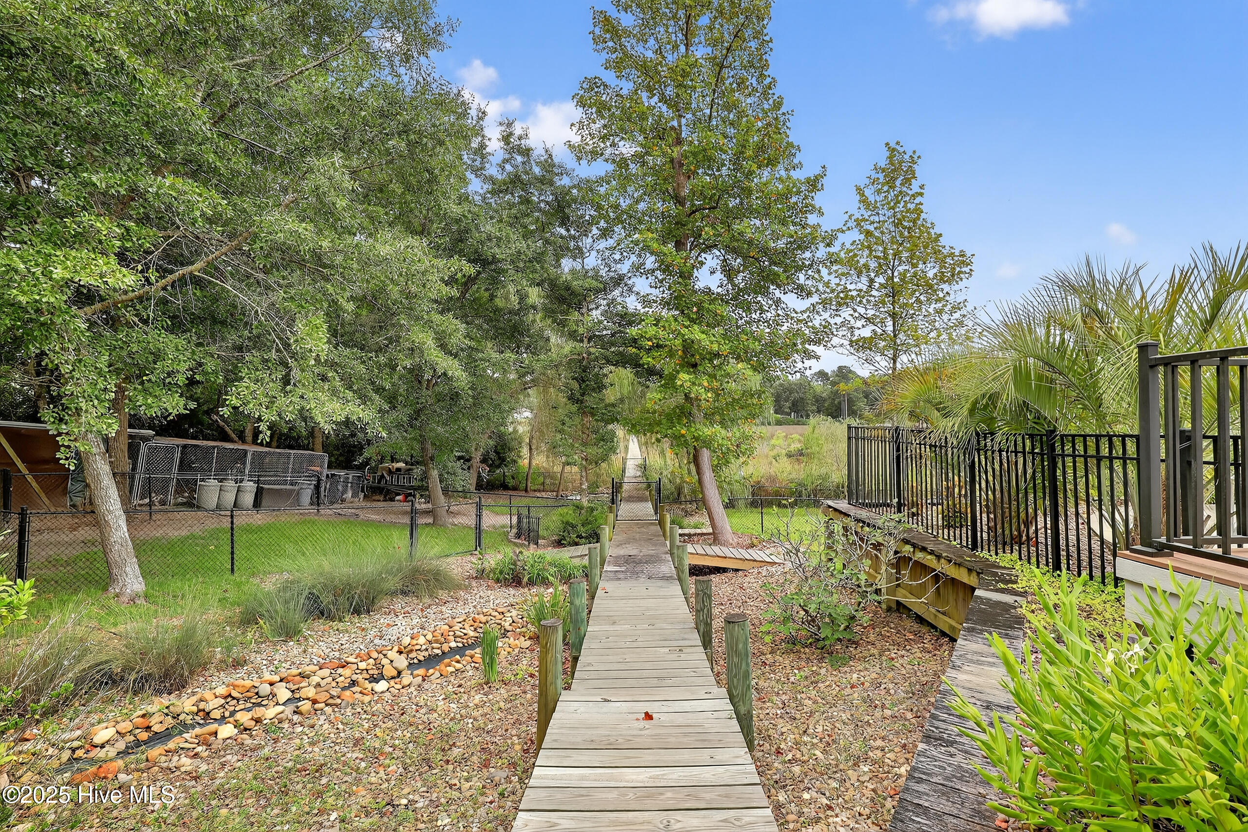 244 White Oak Bluff Road Stella, NC 28582 - Photo 59 of 69 054_6G8A7035