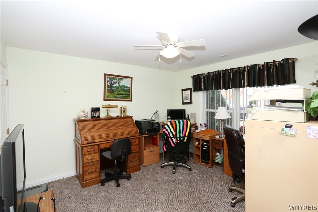 3832 Stone Ridge Wheatfield, NY 14120 - Photo 19 of 25