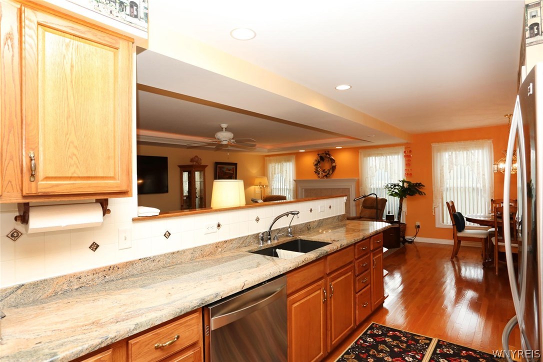 3832 Stone Ridge Wheatfield, NY 14120 - Photo 9 of 25