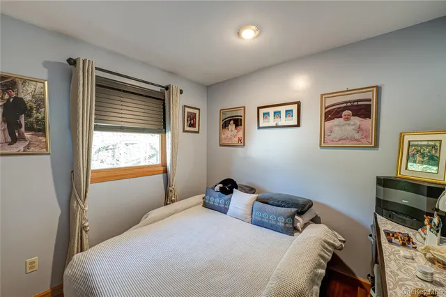 $649,658 | 37 West 10th Street, Deer Park, NY 11729