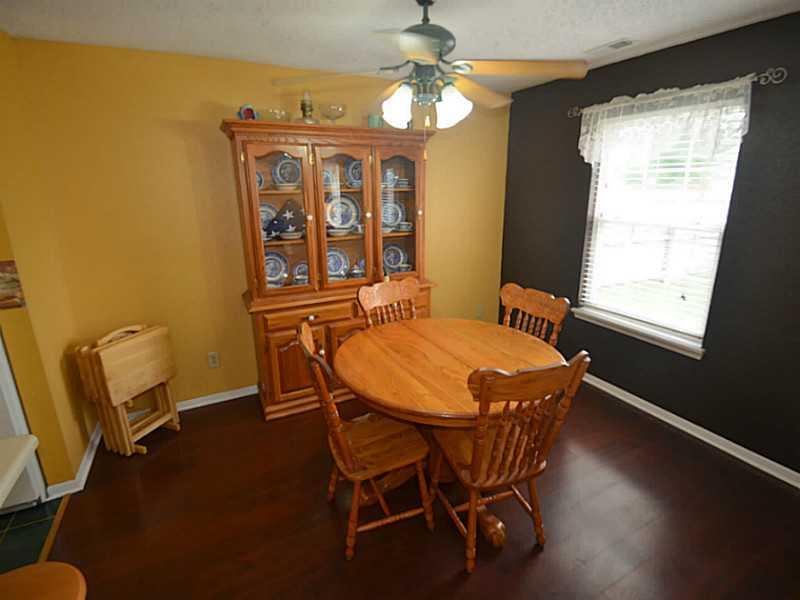 5359 Milhouse Road Indianapolis, IN 46221 - Photo 10 of 24
